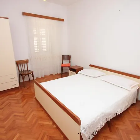 House With A Parking Space Sali, Dugi Otok - 8138 Vakantiehuis *