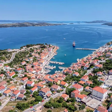 House With A Parking Space Sali, Dugi Otok - 8138 Holiday home *
